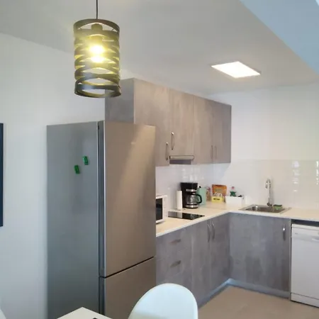 Yumbo Rainbow Homes A * Maspalomas (Gran Canaria)