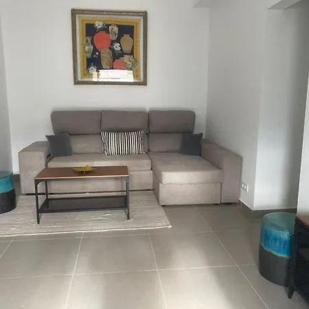 Yumbo Rainbow Homes A * Maspalomas (Gran Canaria)