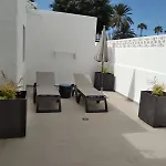 Yumbo Rainbow Homes A *
