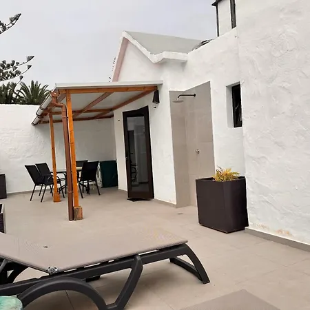 Yumbo Rainbow Homes A Prázdninový dům