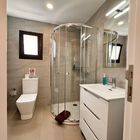 Hébergement de vacances Yumbo Rainbow Homes A *