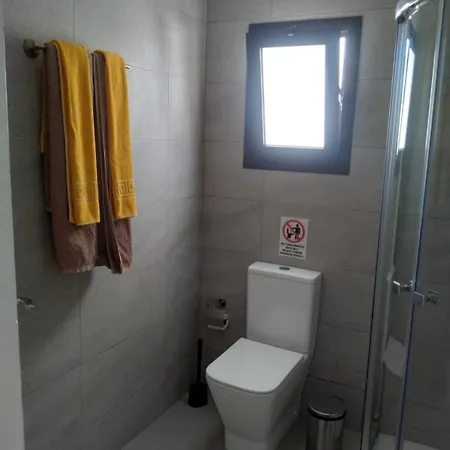 Semesterbostad Yumbo Rainbow Homes A *