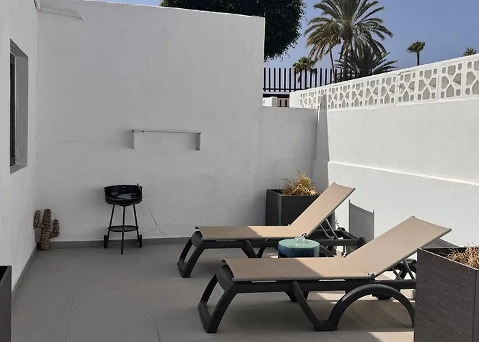 Yumbo Rainbow Homes A 別荘